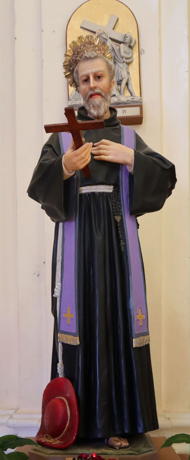 Statue in der Klosterkirche in Piglio