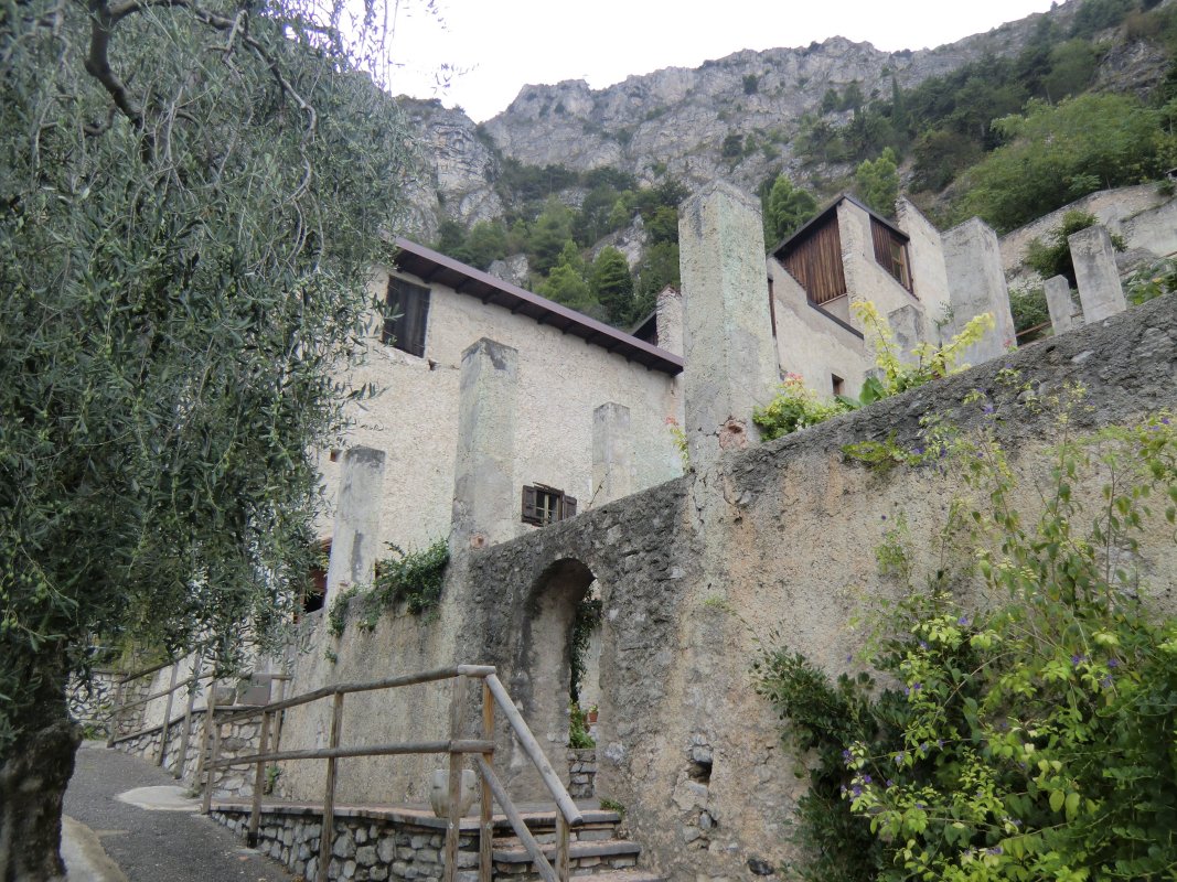 Aufgang zum Geburtshaus und Zitronengarten