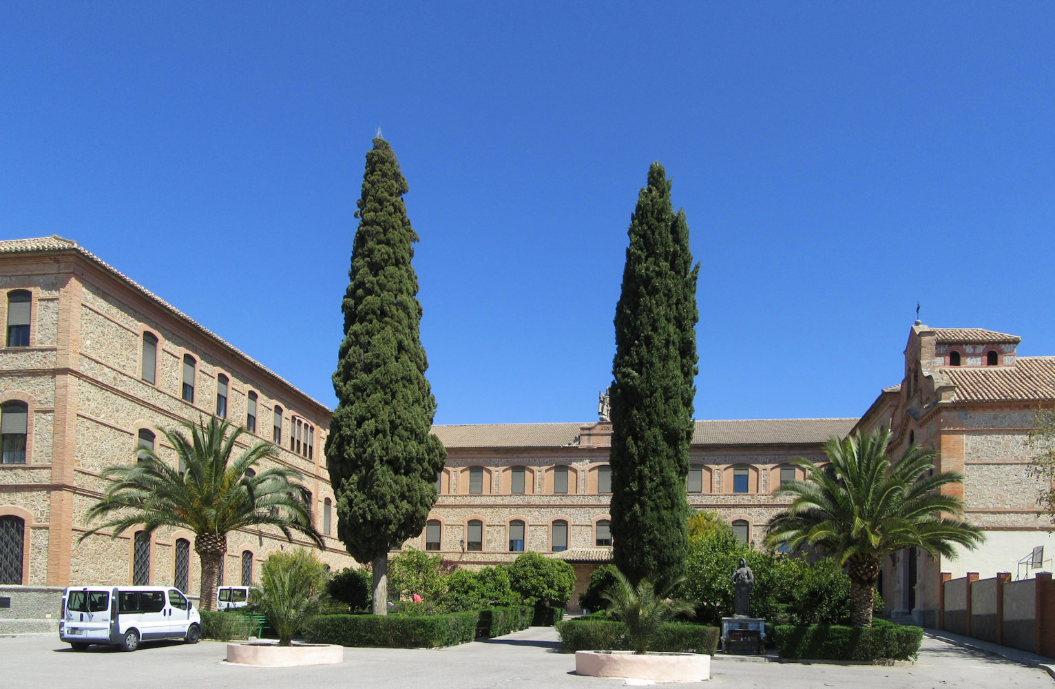 Das Kloster der Augustiner-Rekollekten in Barrio de Monachil