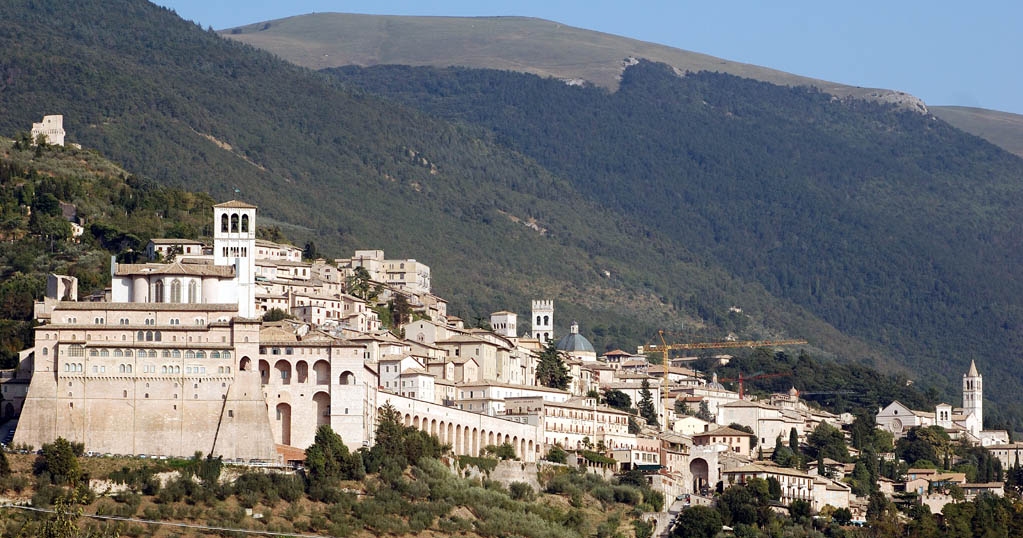 Giotto di Bondone: Kruzifix, um 1310, in der Unterkirche der Basilika di San Francesco in Assisi