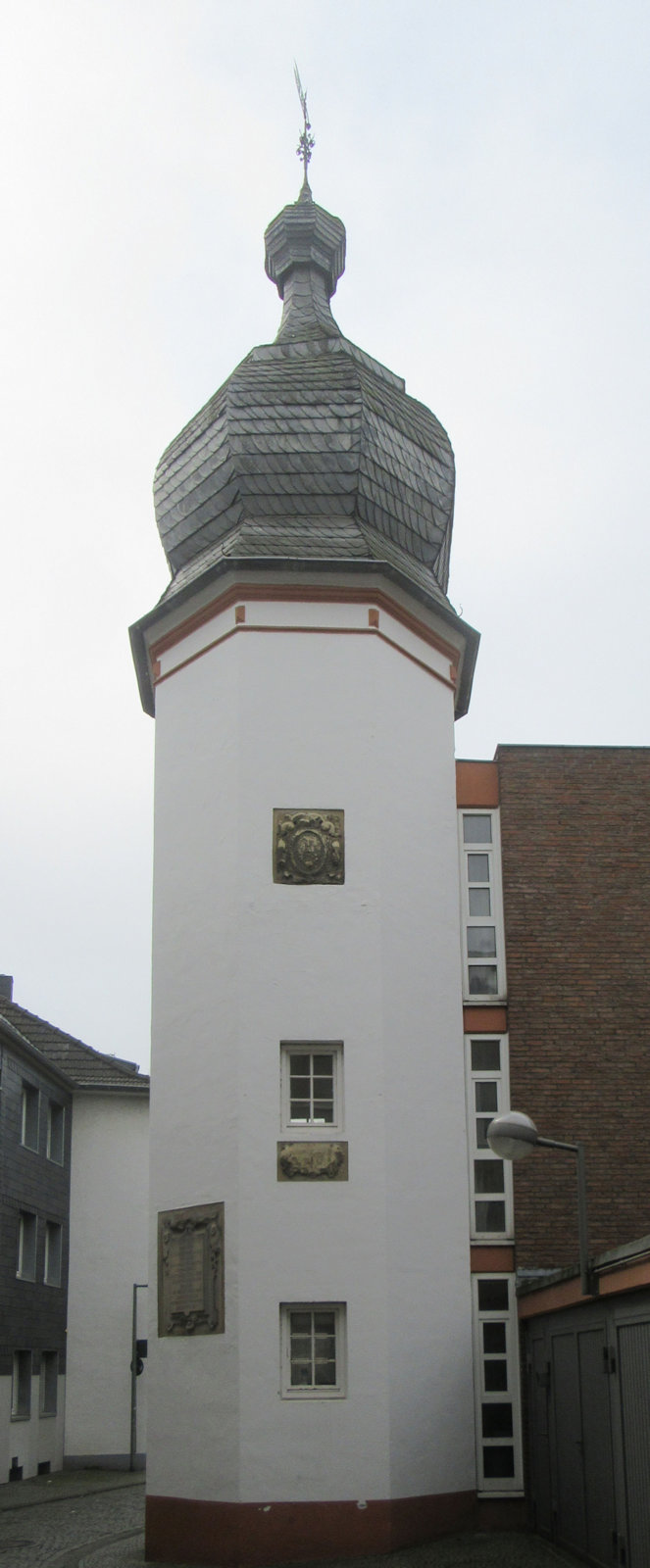 „Jesuitenturm”, letzter Rest des ehemaligen Jesuitenklosters in Neuss