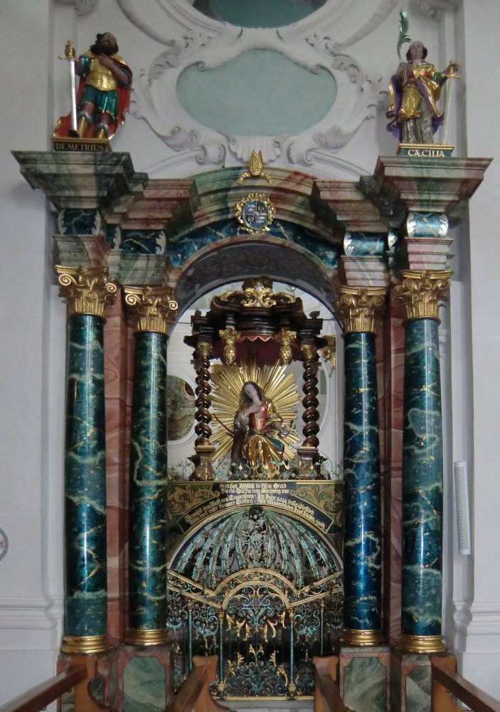 Ida-Grab, Schauseite, Gitter von J. Hoffner, 1745, in der Ida-Kapelle der Klosterkirche in Fischingen