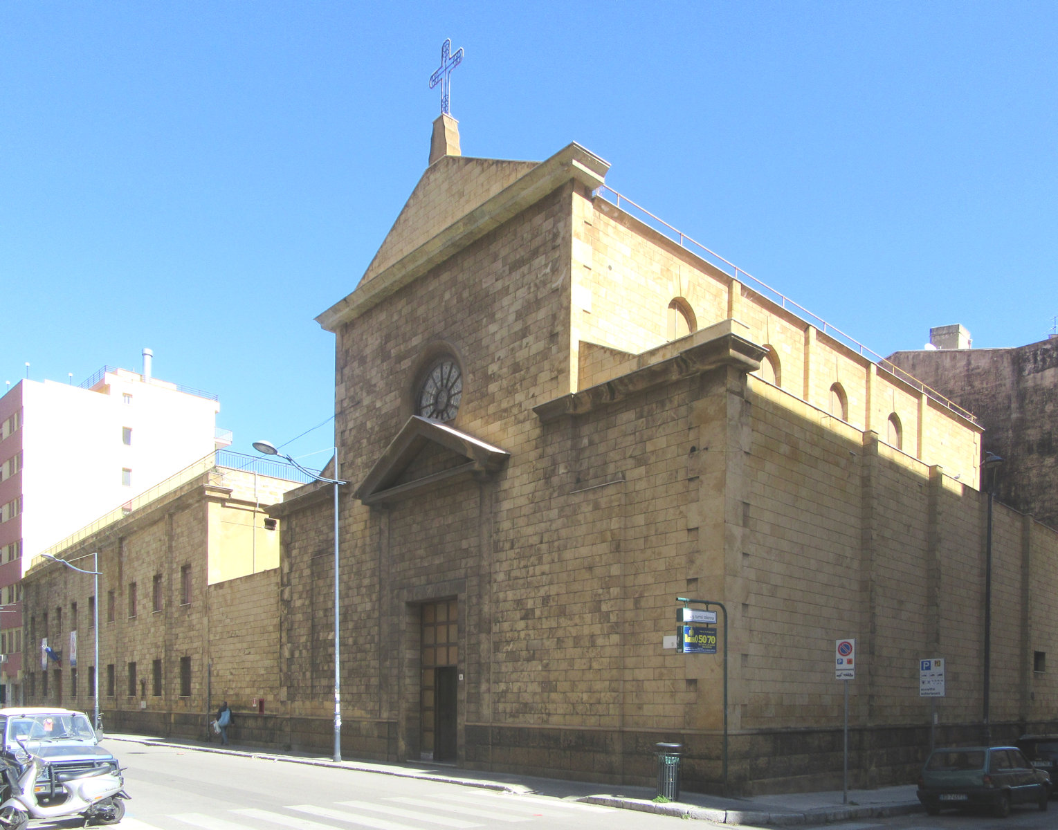 Ordenskirche und - haus der „Suore et Frati Serve dei Poveri” in Palermo