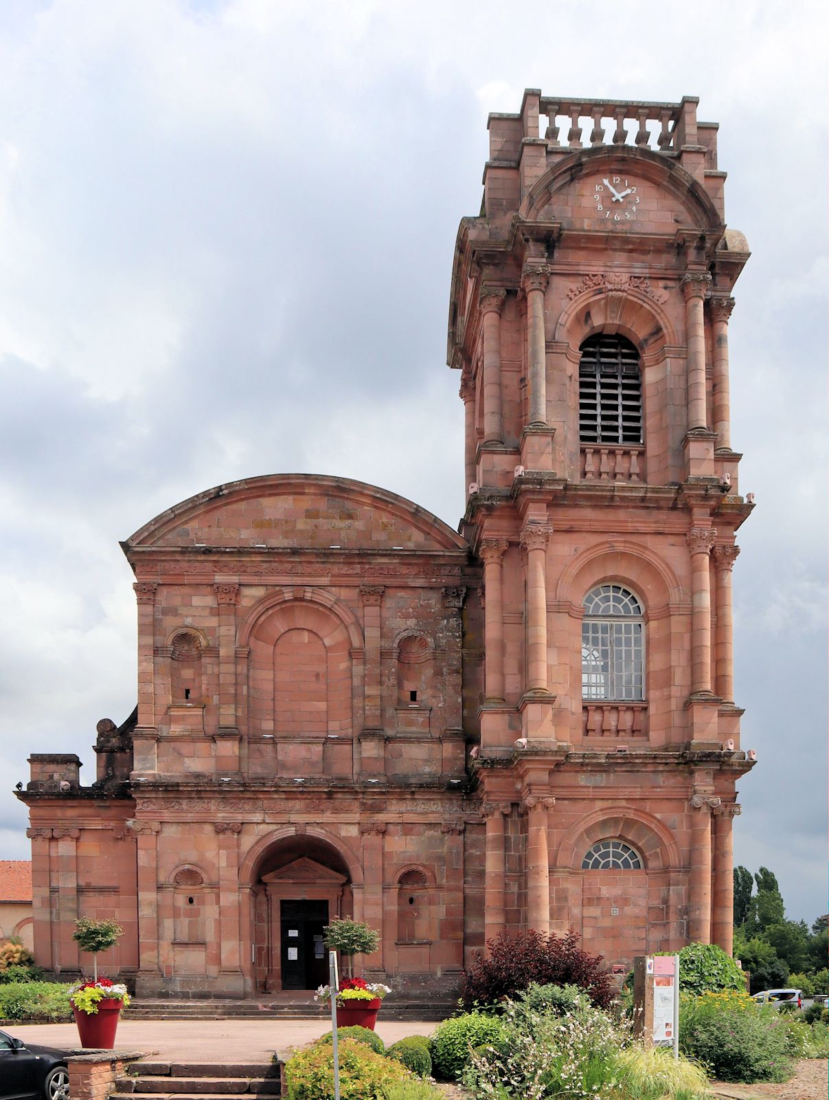 Kirche der ehemaligen Abtei Étival