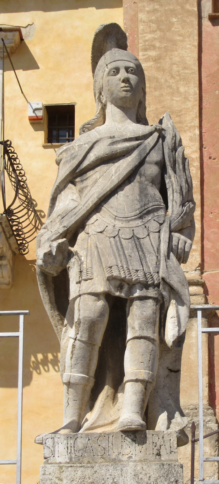 Statue vor dem Dom in Caccamo