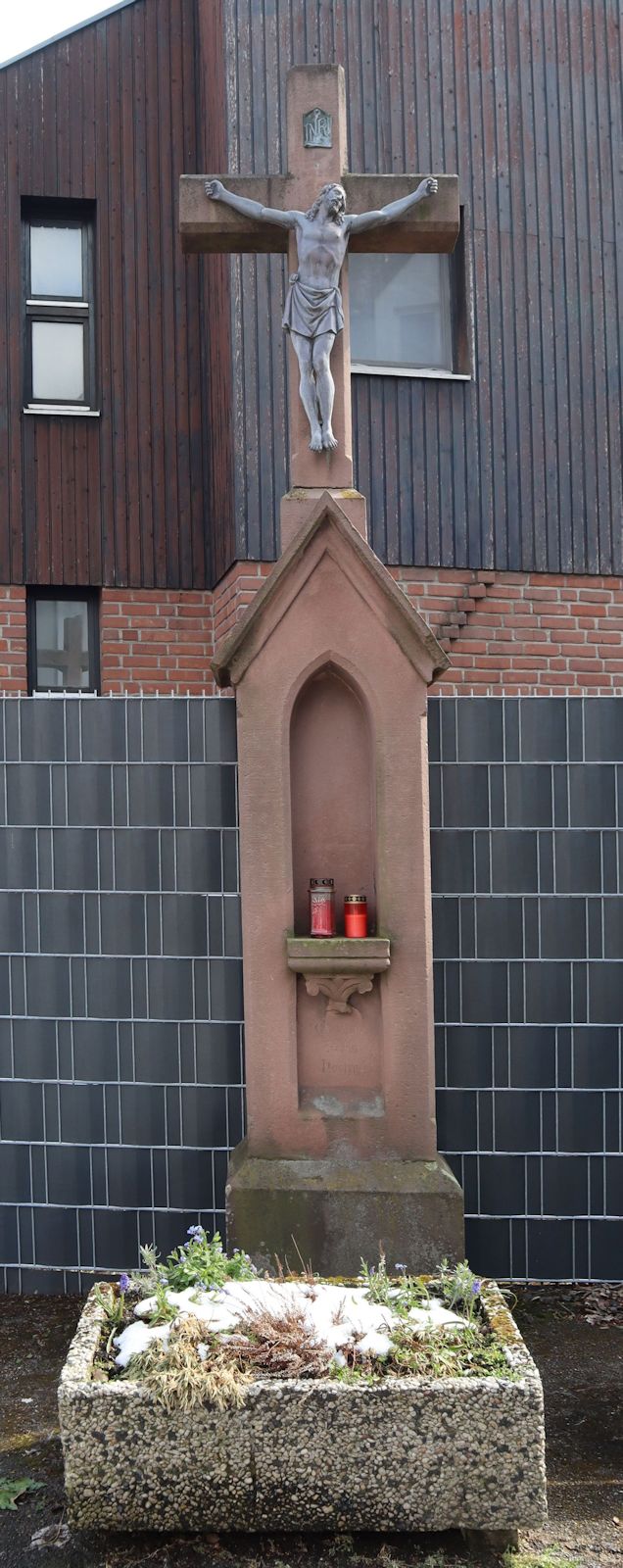 anderes Salmanus-Wegkreuz in der nach ihm benannten Straße in Dobach