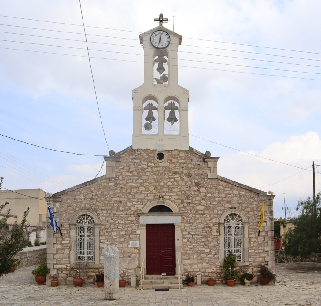 Kirche in Agii Deka aus dem 12. Jahrhundert an der Stelle eines Vorgängerbaus von um 500